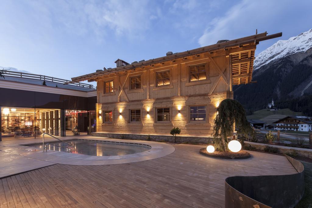 Hotel Plunhof Ridanna Buitenkant foto